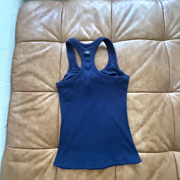 ALO Yoga Navy Racerback Tank Top - Picture 2 of 3